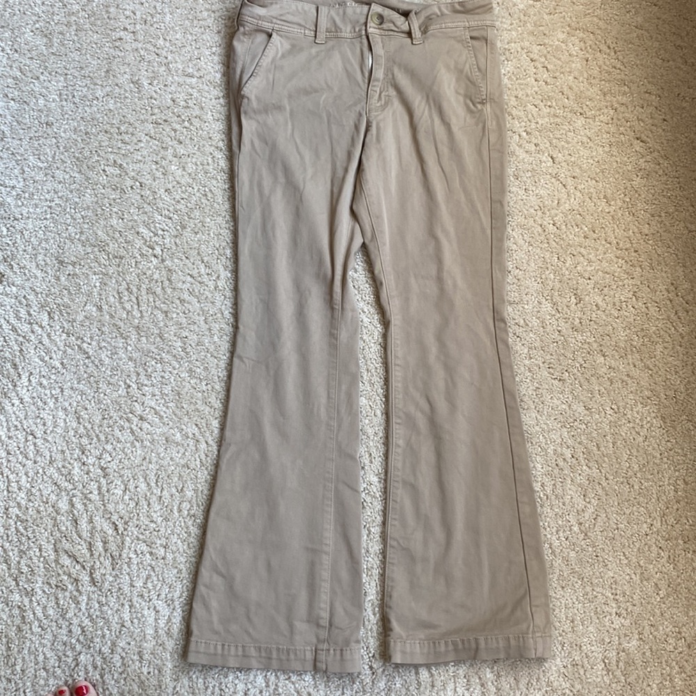 ❤️🔥AE Super stretch khakis that are ridiculously soft. Measurements in pics
